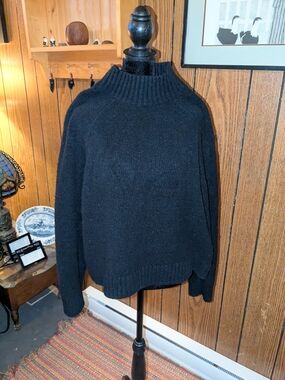 Old Navy Black Turtleneck Sweater